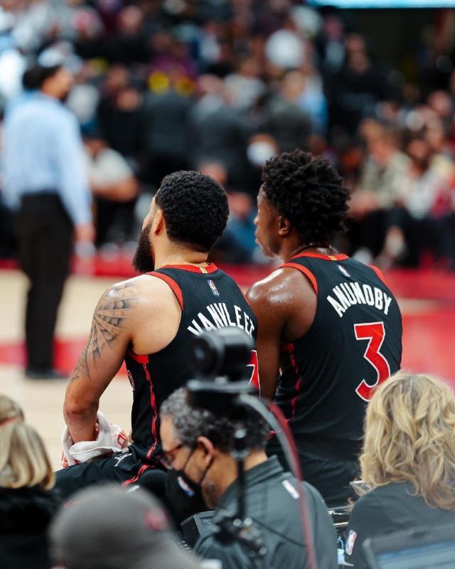 开云体育app-猛龙也成首轮X因素 绿军76人并未全员接种疫苗？